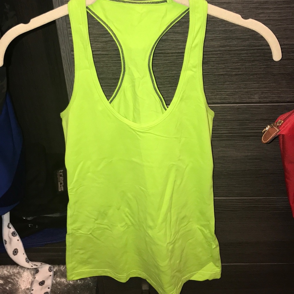 Lululemon neon green tank